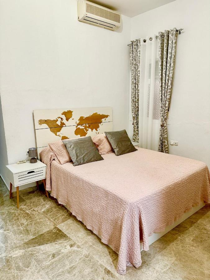 Apartamento Acogedor Y Moderno En Pleno Centro De Sevilla Con Parking Gratis Exterior photo